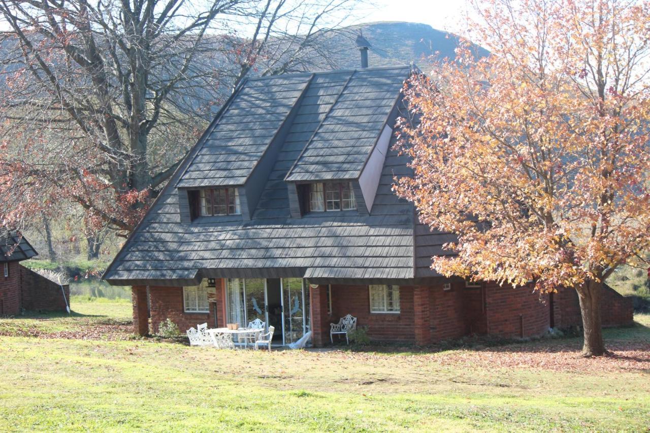 Valley Lakes Chalets Underberg Eksteriør billede