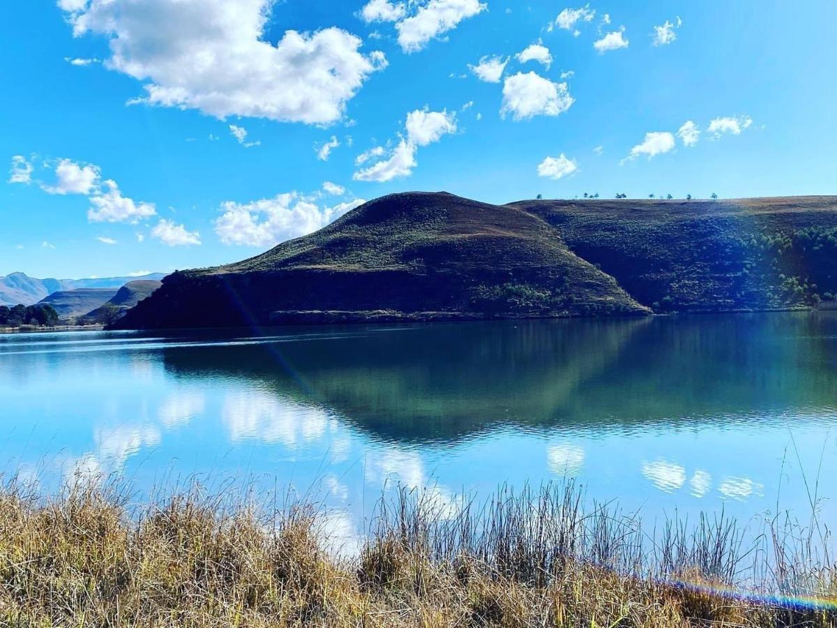 Valley Lakes Chalets Underberg Eksteriør billede